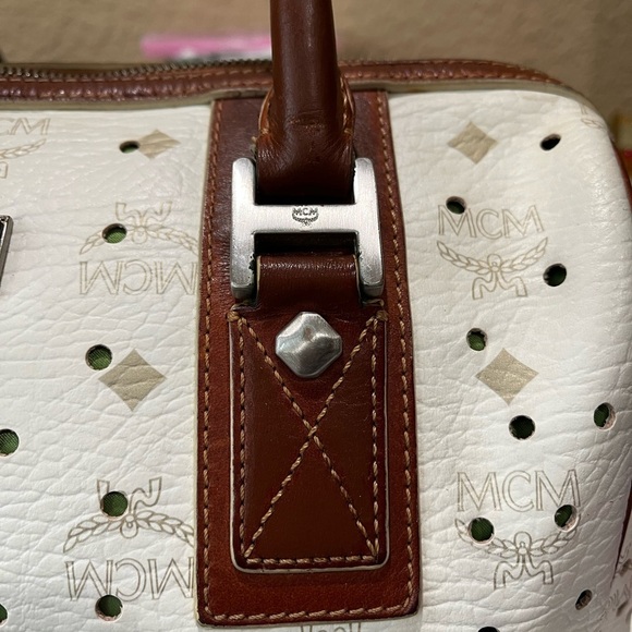 MCM PERFORATED VISETOS HANDBAG - Picture 2 of 16